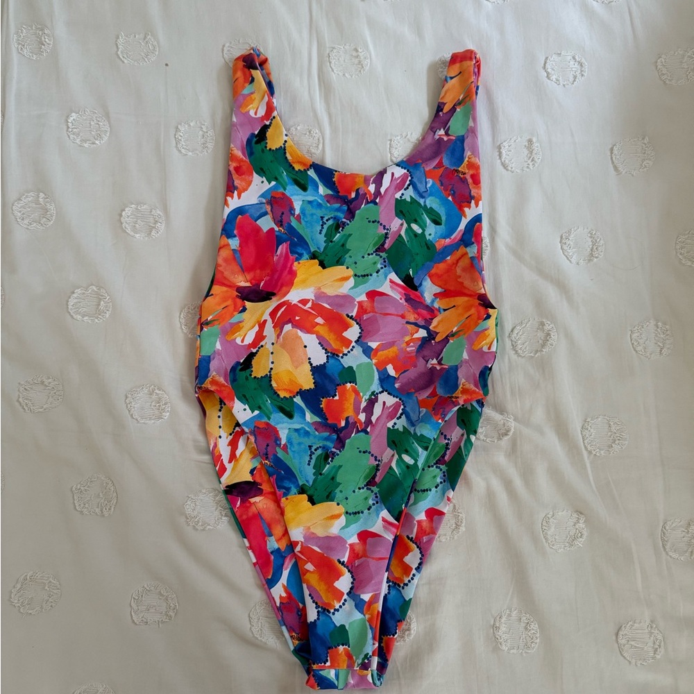 Skatie one piece swimsuit M